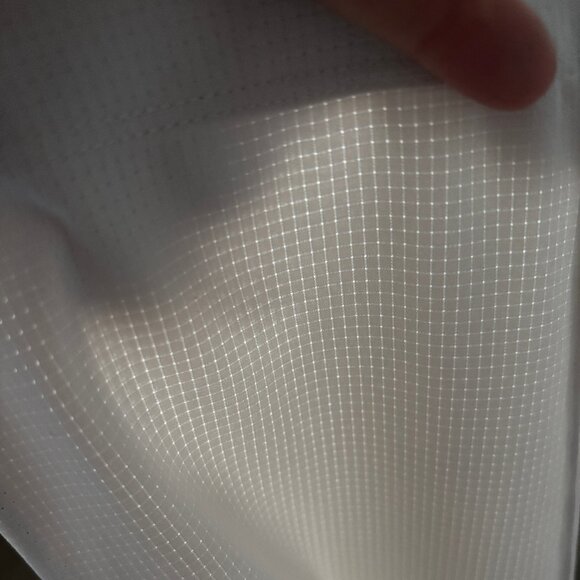 Lululemon WovenAir Trousers in Ivory - Picture 4 of 4